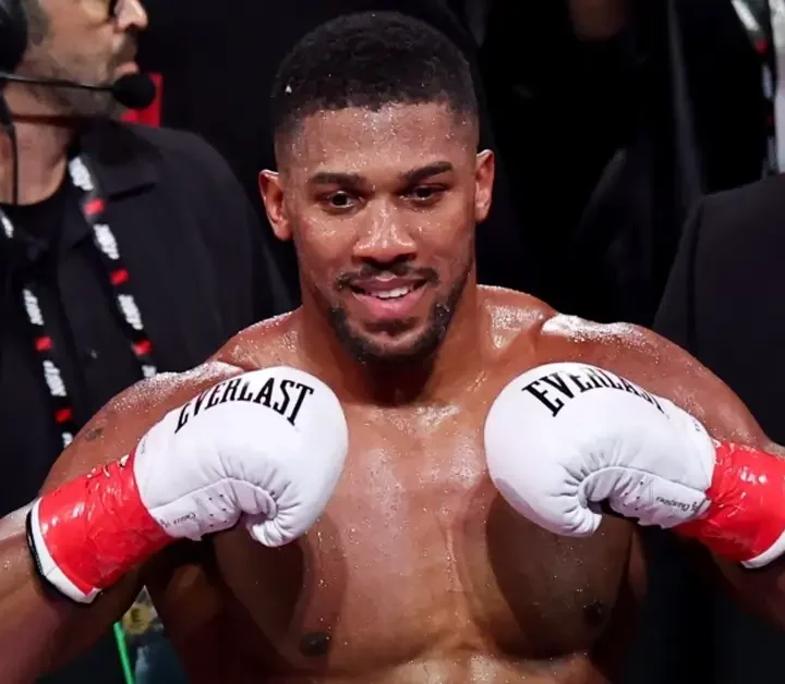Anthony Joshua ร่วมอาลัยจากใจ หลังสูญเสียเพื่อนสนิทจากอุบัติเหตุ