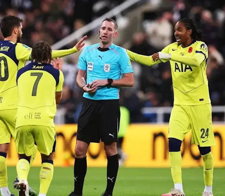 Tottenham 1-2 Newcastle เสียงโห่สะเทือนสนาม